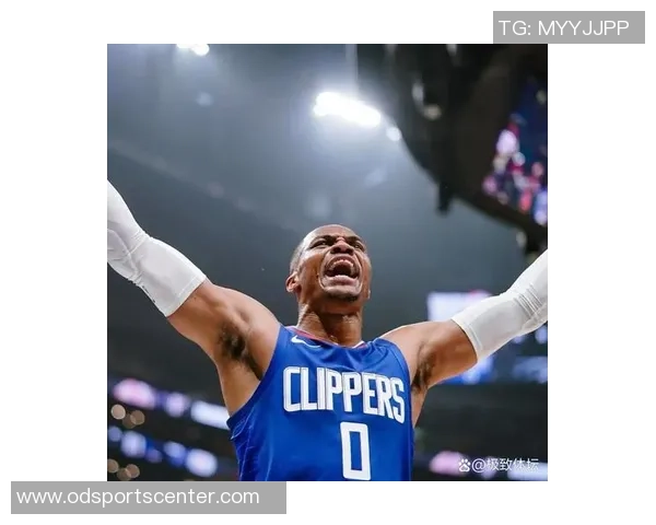 威少意外成后卫历史篮板王赛后请求保留比赛用球以作纪念